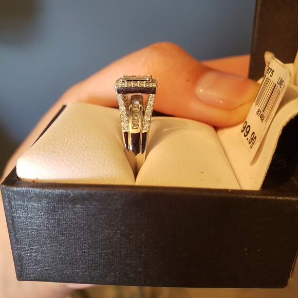 Traditions diamond princess bridge ring - Picture 3 of 5